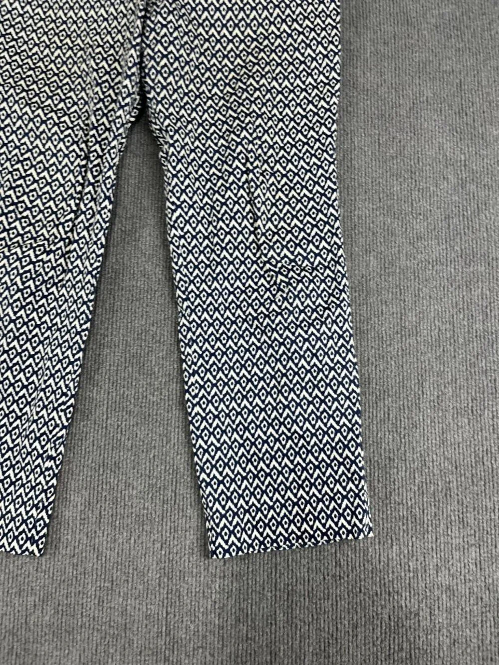 Kenar Womens Navy & White Geometric Print Cropped Pants Size 8